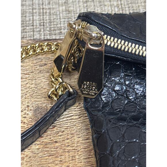 Henri Bendel Debutante Clutch Wristlet Black Crocodile Gold Chain Purple Lining